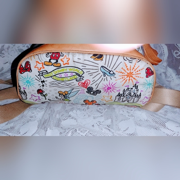 NEW HTF retired Disney Dooney and Bourke Sketch Wallet & Sketch Backpack Purse - Picture 9 of 9